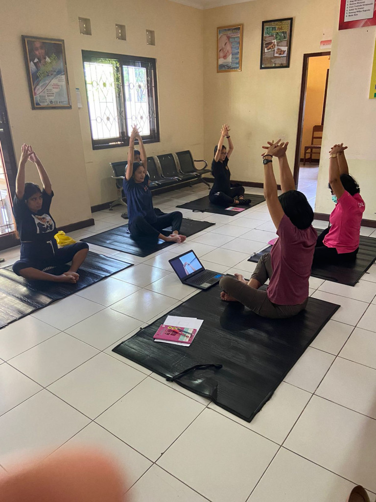 KELAS IBU HAMIL DI KELURAHAN KEDONGANAN